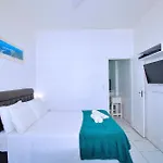 Studio vista mar para 4 pessoas em Copacabana